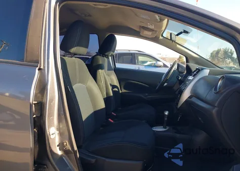 2016 Nissan Versa Note S (Sr)/S Plus/Sl/Sr/Sv z USA, uszkodzony, nr VIN 3N1CE2CP6GL399144